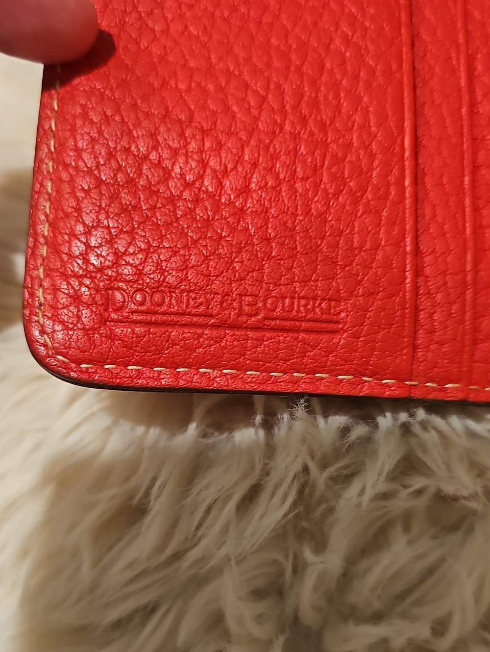 Dooney & Bourke Red Pebnled Leathet Clutch Wallet EUC - Picture 4 of 10